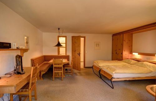 Silvaplana Apartamento | Chesa Munteratsch 1-Zimmerwohnung 206 Typ B