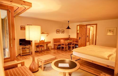 Silvaplana Apartamento | Chesa Munteratsch 1-Zimmerwohnung 106 Typ B