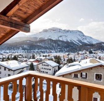 Celerina-Schlarigna Apartamento | Chesa Spuondas - Celerina