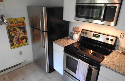 Chestertown Casa | Chestertown's Pet Red Cottage poco amigable