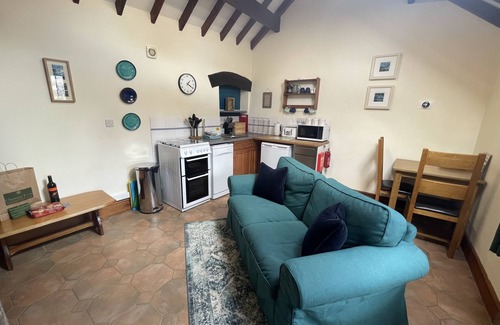 Bonsall Cabaña | Chestnut Farm Holiday Cottages