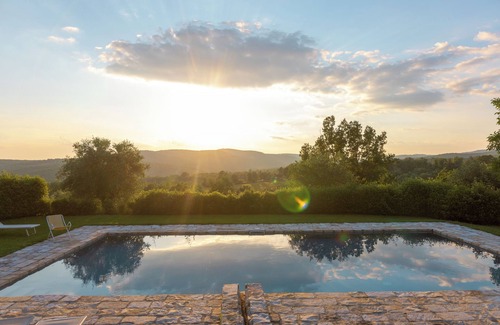 Lucignano Casa | Chestnut House