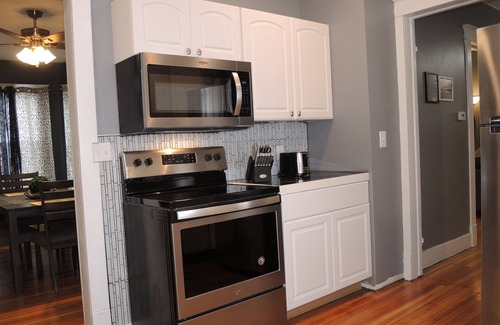 Oneonta Casa | Chestnut Ridge Under 5 minutes to All Star Village, New renovation in Oneonta