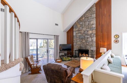 Blowing Rock Casa | Chetola: Chestnut 8