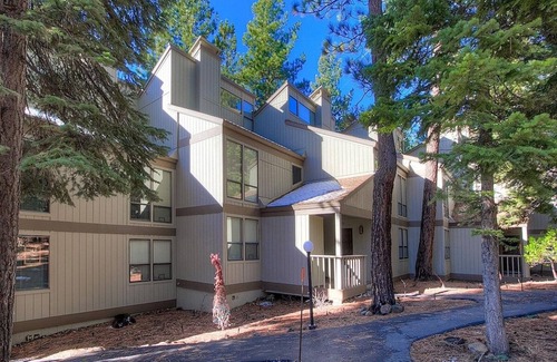 Kings Beach Condominio | Cheyenne's Place 4 Bedroom Home by RedAwning