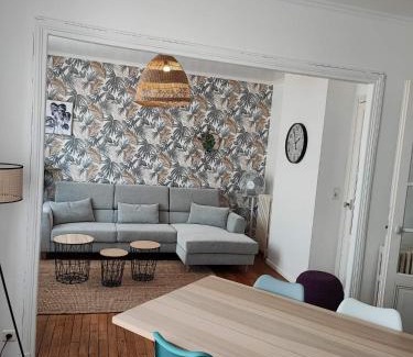 Hincmar Apartamento | Chez Apolline - Vue Cathédrale - Hyper centre ville