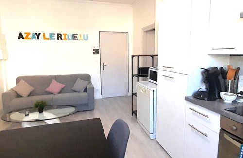 Azay-le-Rideau Apartamento | Chez Benjamin -> Sleeps 2 to 4 in the center of Azay