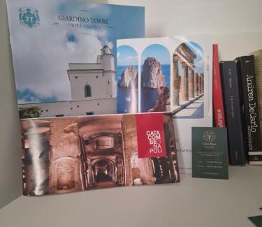 Naples Casa | Chez Bois - Suite Apartment Capodimonte