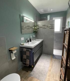 Revel Casa | Chez Cathie & Didier