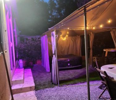 Verargues Casa | Chez Cathy et Philippe