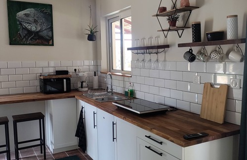 Auch Apartamento | Chez Chapellecountry living in Auch with pool. Pets welcome!