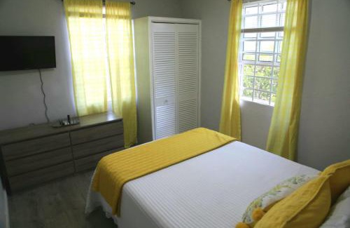 Roseau Casa | Chez Crix