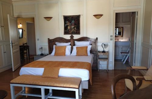 Lalbenque Casa | Chez Danièle - Maison au cœur du village de Lalbenque