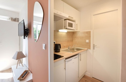 Saint-Regnobert-de-la-Cote-de-Nacre Apartamento | Chez Flora - Appartement pour 4