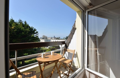 Saint-Regnobert-de-la-Cote-de-Nacre Apartamento | Chez Flora - Appartement pour 4