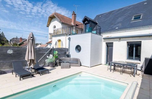 Blere Casa | Chez Françoise - Gite 6 prs avec piscine