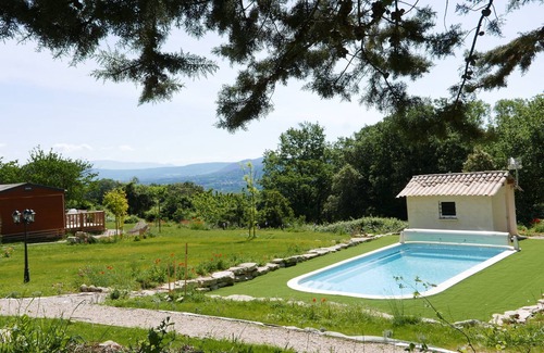 Viviers Casa | Chez Gabriel et Julie - 3 bedroom bungalows with swimming pool