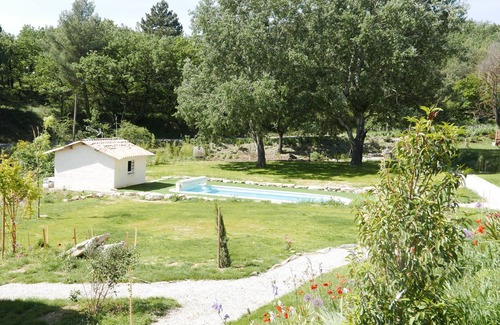 Viviers Casa | Chez Gabriel et Julie - 3 bedroom bungalows with swimming pool