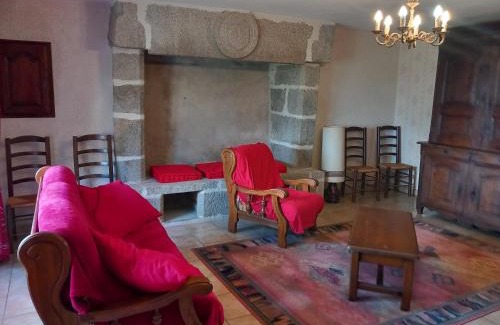 Saint-Silvain-Bellegarde Casa | Chez Germaine