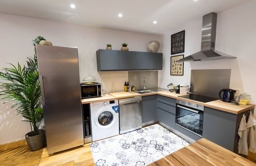 Republique Apartamento | ★ ★ ★ ★ At Helder, la Totale | Vichy center | free parking