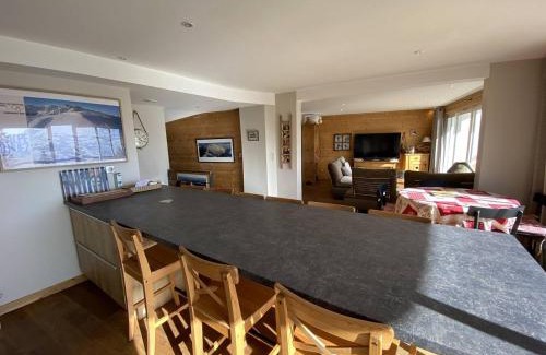 Viel-Alpe Apartamento | Chez Inès - Duplex pour 10 à 12 plein centre