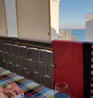 Palavas-les-Flots Apartamento | Chez Isabelle et Virgile Bel appartement, avec vues, à 50m de la plage