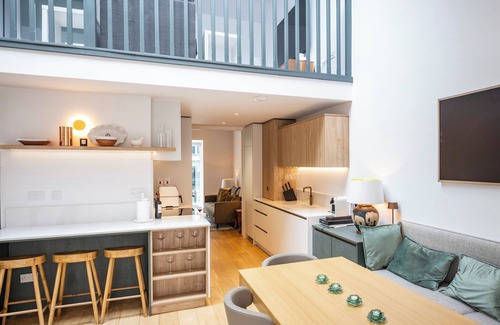 Ballsbridge Casa | Chez Jay 3, a stylish home in Ballsbridge Dublin
