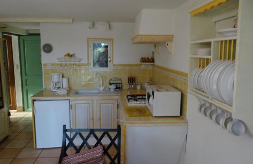 Remoulins Casa | Chez Jean-Pierre & Annick