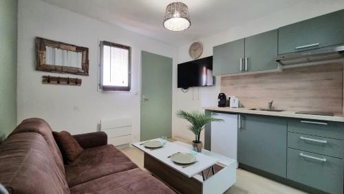 Valescure Apartamento | Chez K&D Studio Nature avec piscine St Raphaël