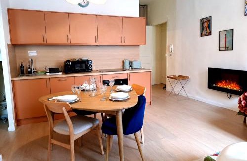 Opera Apartamento | Chez Laura & Thomas - appartement T3 centre ville, proche Vieux Port, Opéra, Place aux Huiles
