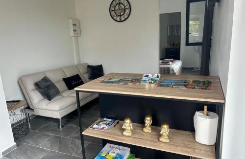 Le Moule Apartamento | Chez Lulu - Jolie suite cosy avec kitchenette