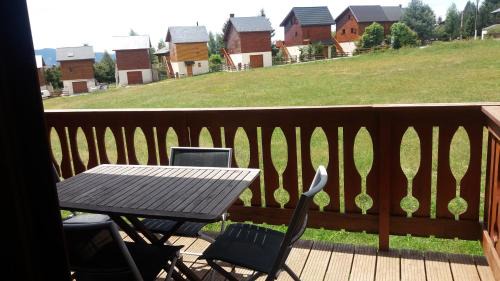 Superbolquere Apartamento | CHEZ LYLi & COMPAGNIE, PISCINE, JACCUZZI, SALLE DE SPORT