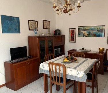 Capriolo Casa | Chez Monique la Méridienne