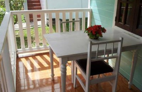 Fond Cani Apartamento | Chez Ophelia Cottage Apartments