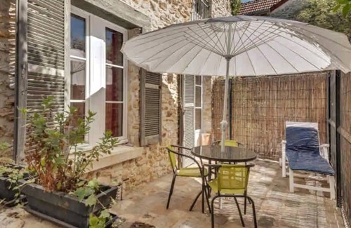 Barbizon Casa | Pensión Chez Oscar