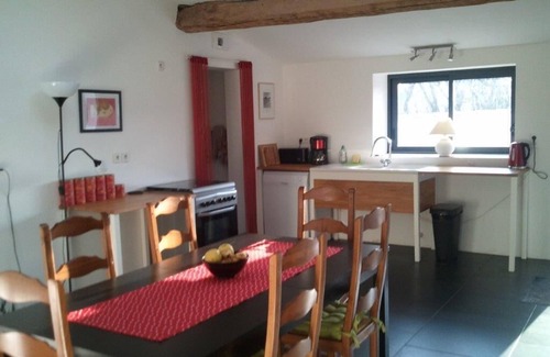Arces Otro | Chez Sampo: Comfort Plus Peace With Nearby Beaches And Beautiful Countryside