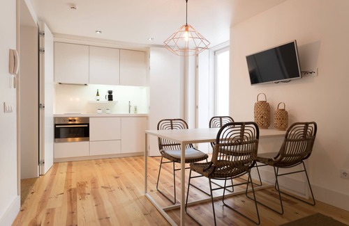 Misericordia Apartamento | Chiado Studio and One-Bedroom Apartment - by LU Holidays