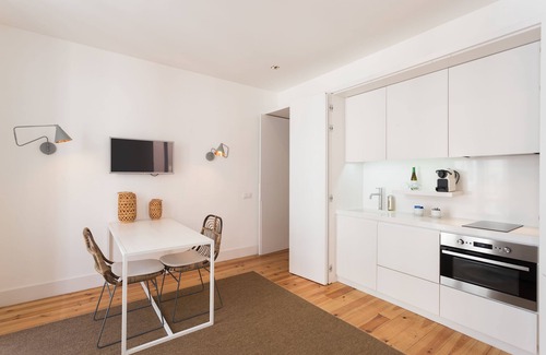Misericordia Apartamento | Chiado Studio and One-Bedroom Apartment - by LU Holidays
