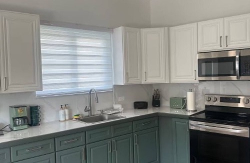 Estate Tabor and Harmony Apartamento | Chic 1-bedroom guesthouse with AC and fitness room in marvelous St Thomas