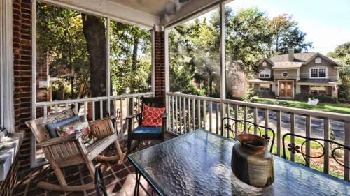 Dilworth Casa | Chic 1 BR Units Near Dilworth