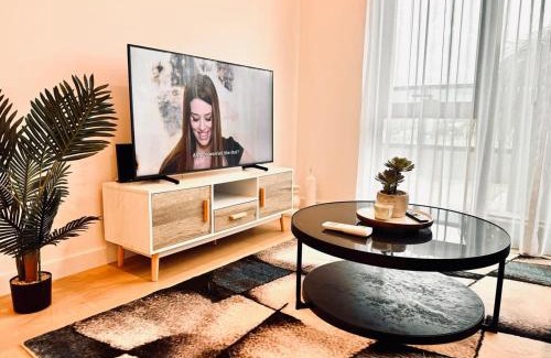 Box Hill Apartamento | Chic 1BR Apt Urban Retreat Pool Parking Gym