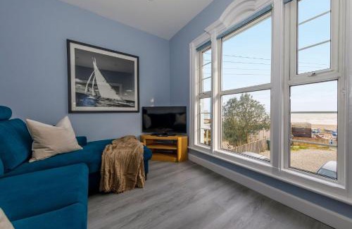 Felpham Apartamento | Chic 2-Bed Seafront Haven Near Felpham Beach