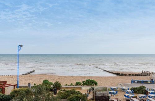 Felpham Apartamento | Chic 2-Bed Seafront Haven Near Felpham Beach