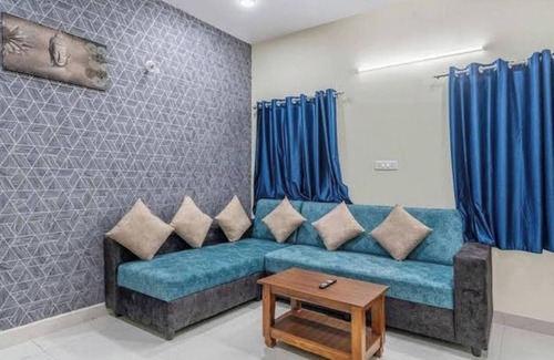 Kukatpally Housing Board Colony Apartamento | Chic 2-bedroom apartment with AC, WiFi in fabulous Hyderabad