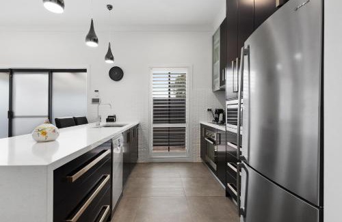 Keilor Downs Casa | Chic 2 Bedroom Keilor