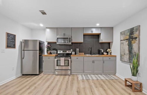 Austell Apartamento | Chic 2 bedroom w/ free parking