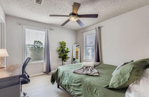 Milwood Apartamento | Chic 2B - 2BA Getaway - Cedar Park - North Austin
