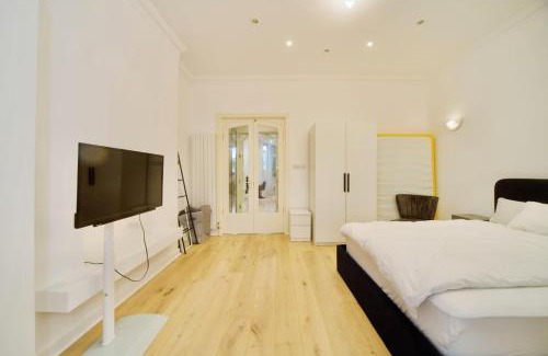 Belsize Park Apartamento | Chic 2BD Flat 12 Mins from Hampstead Heath