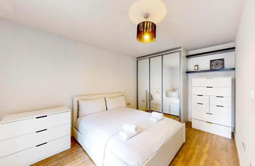 Dalston Apartamento | Chic 2Bed APT - 4 Mins To Dalston Junction Station