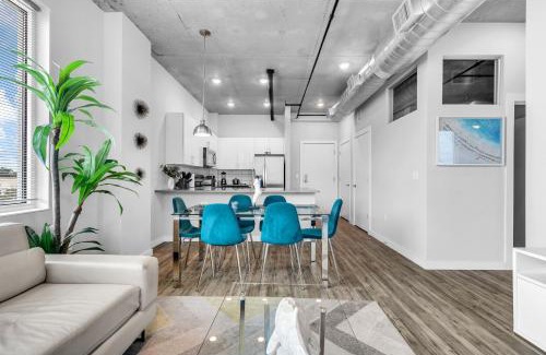 St. Petersburg - Clearwater Apartamento | Chic 2BR Getaway Walk to Breweries and Art Walk